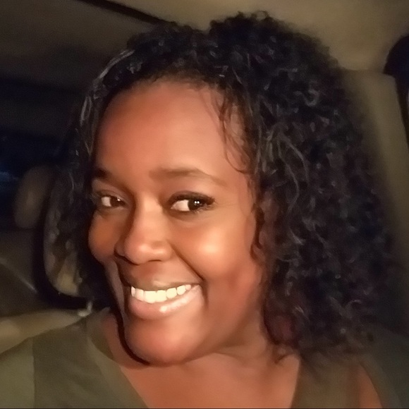 Meet your Posher, Sha’a - Picture 12 of 16